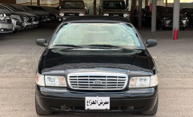 فورد · كراون فكتوريا 2011 للبيع في الرس — ممشى 133,000 كم