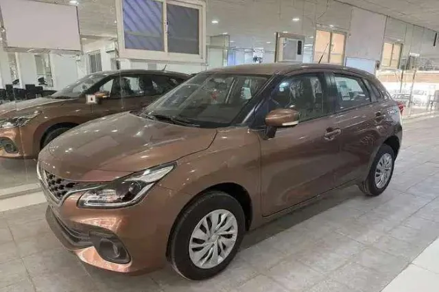 سوزوكي · بالينو STANDARD 2025 للبيع في الرياض