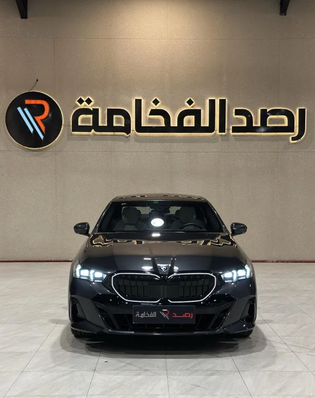 بي ام دبليو الفئة الخامسة 2026 للبيع في بريدة — ممشى 9,000 كم