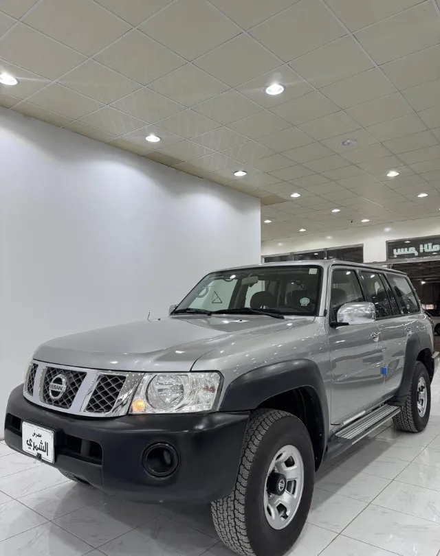 نيسان · باترول 2010 للبيع في حفر الباطن — ممشى 243,000 كم