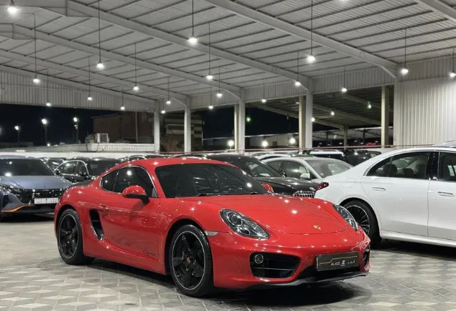 بورش · كايمان 2015 للبيع في جدة — ممشى 95,000 كم
