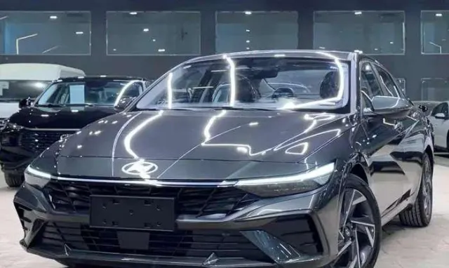 هيونداي النترا 2025 للبيع في الرياض