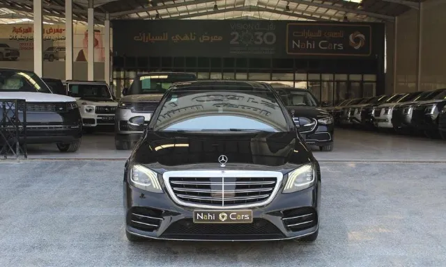 مرسيدس بنز اس كلاس 2018 للبيع في الرياض — ممشى 180,000 كم