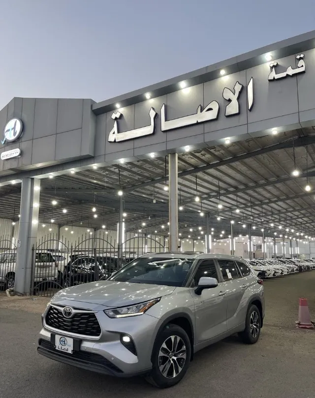 تويوتا · هايلاندر 2025 للبيع في المدينة المنورة — ممشى 19,000 كم