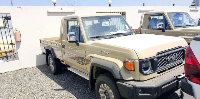 تويوتا · لاندكروزر 70 2026 للبيع في الرياض