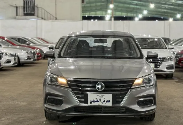 ام جي 5 STANDARD 2023 للبيع في جدة — ممشى 119,000 كم