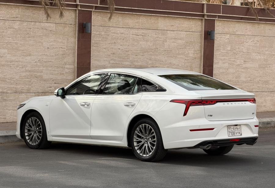 فاو بيستون B70 الموديل 2024 السعر 43000