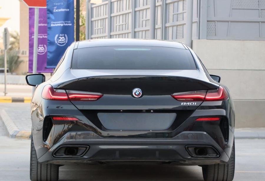 بي ام دبليو 840i 2023 الفئه الثامنه (M-kit) شبه جديده