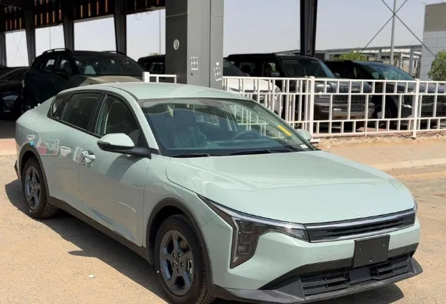 كيا · كي 4 STANDARD 2026 للبيع في الرياض — ممشى 5 كم
