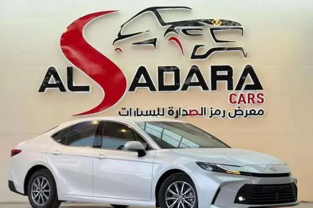 تويوتا · كامري STANDARD 2026 للبيع في الرياض
