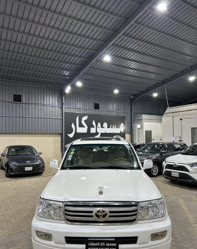 تويوتا · لاندكروزر 2007 للبيع في الرياض — ممشى 237,000 كم