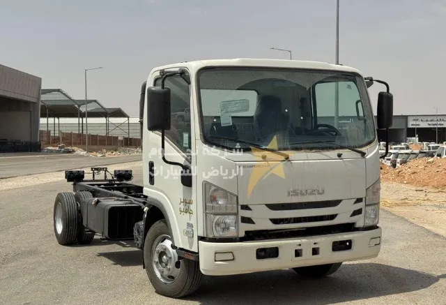 ايسوزو · اسندر 2025 للبيع في الرياض
