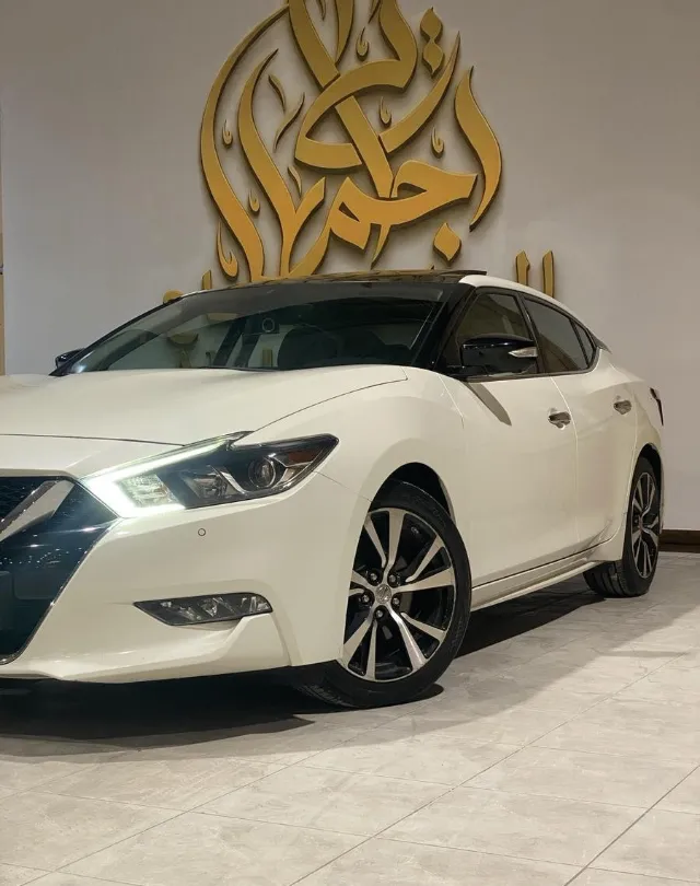 تويوتا · لاندكروزر 70 2018 للبيع في الرياض — ممشى 118,000 كم