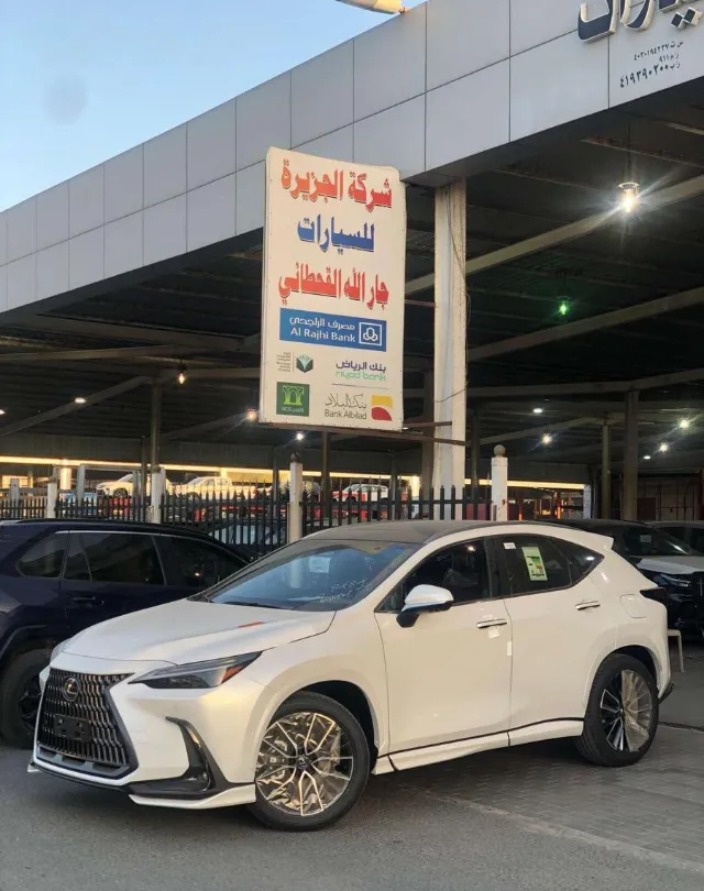 لكزس · ان اكس 2025 للبيع في جدة — ممشى 505 كم