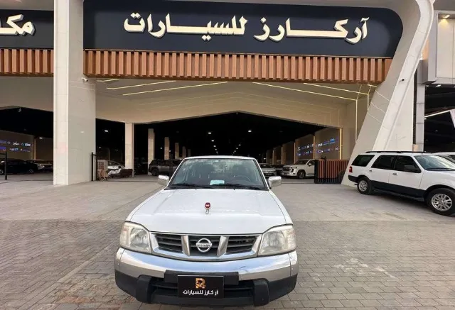 نيسان · ددسن STANDARD 2013 للبيع في الرياض — ممشى 115,500 كم