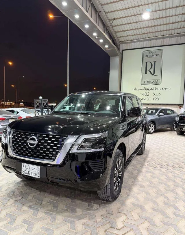 نيسان باترول 2023 للبيع في الرياض — ممشى 5,000 كم