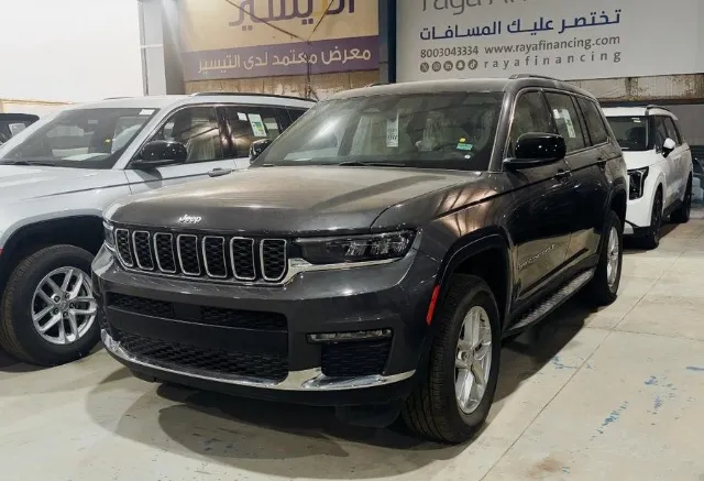 جيب · جراند شيروكي 2025 للبيع في الرياض — ممشى 10 كم