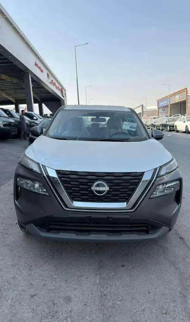 نيسان · اكس تريل STANDARD 2026 للبيع في الرياض