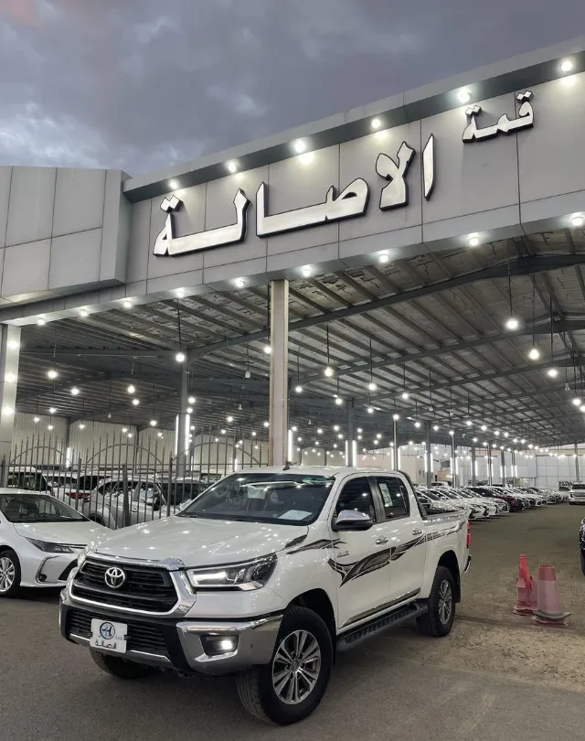 تويوتا · هايلكس 2025 للبيع في المدينة المنورة — ممشى 58,000 كم