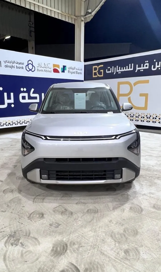 كيا · كارينز STANDARD 2026 للبيع في الدمام
