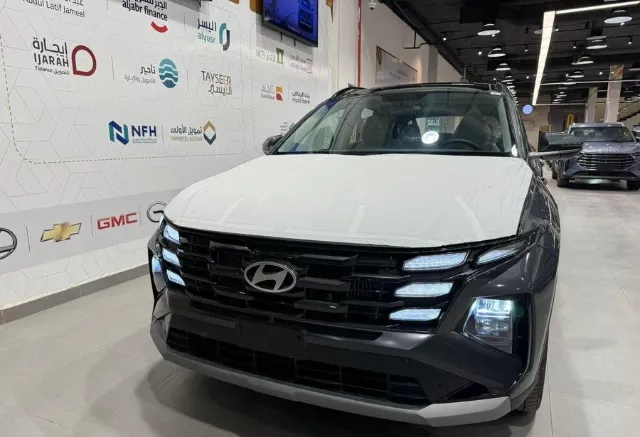هيونداي · توسان 2025 للتنازل في أبها — ممشى 1,600 كم