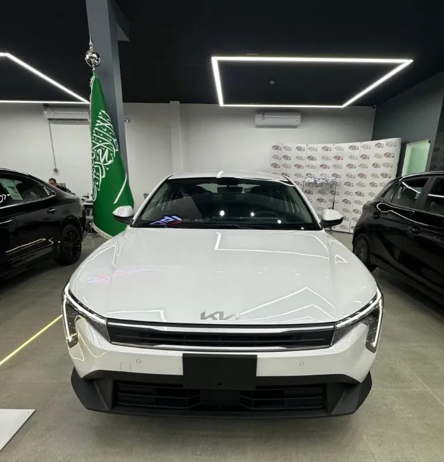 كيا · كي 4 STANDARD 2026 للبيع في الرياض — ممشى 0 كم