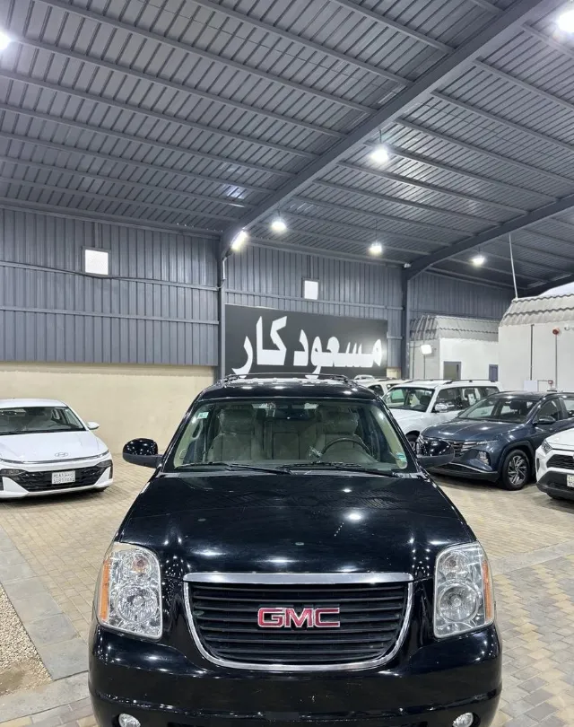 جمس · يوكن 2012 للبيع في الرياض — ممشى 165,000 كم