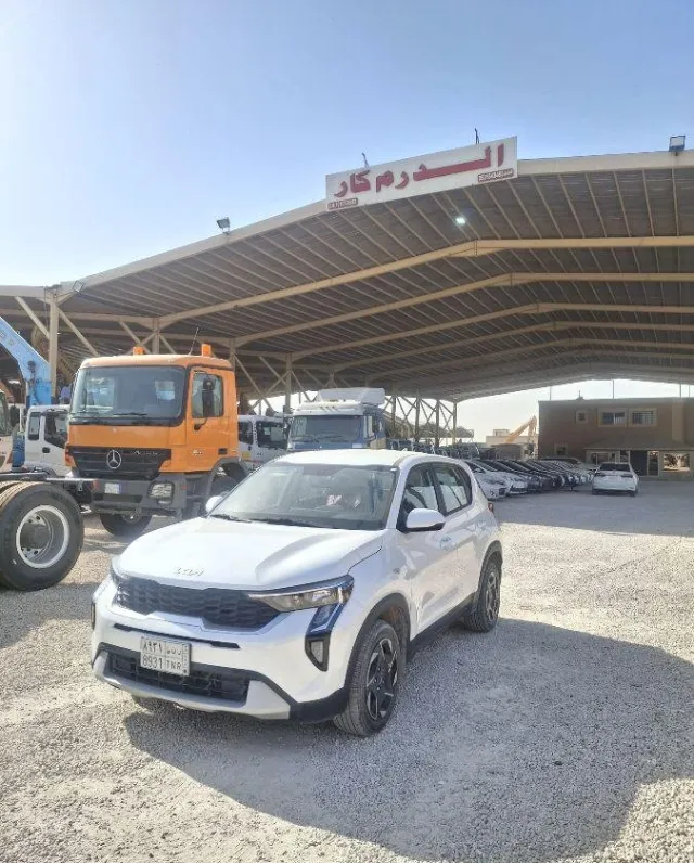 كيا · سونيت 2024 للبيع في الرياض — ممشى 21,000 كم