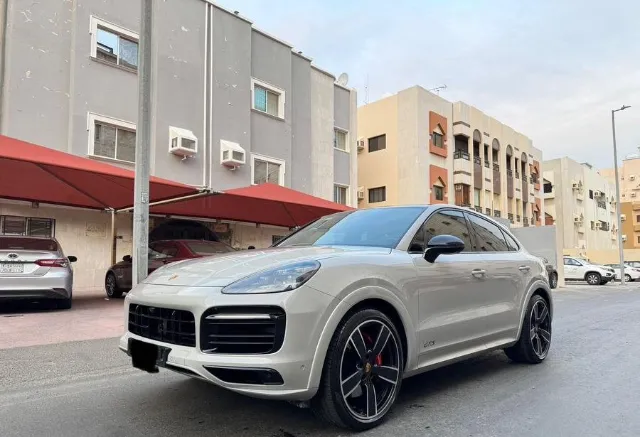 بورش · كايين 2022 للبيع في جدة — ممشى 38,000 كم