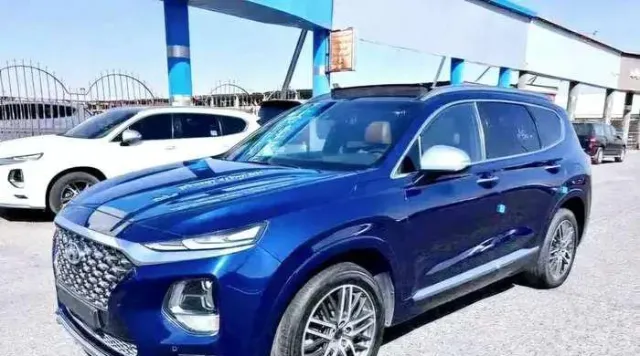 هيونداي · سنتافي 2019 للبيع في الدمام — ممشى 151,000 كم