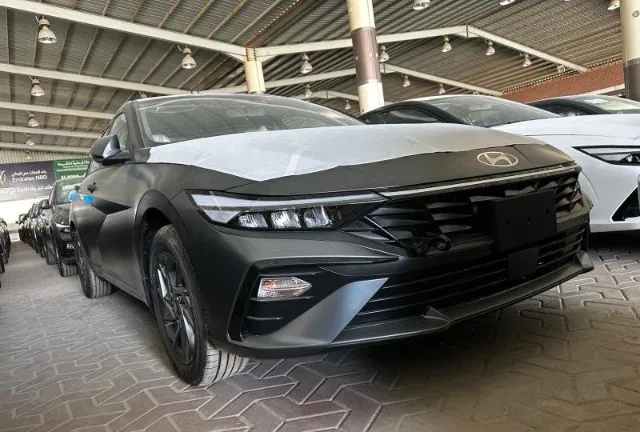 هيونداي · النترا 2025 للبيع في الرياض — ممشى 1 كم