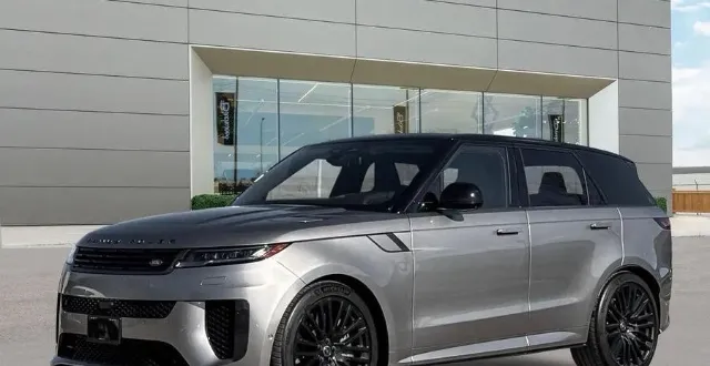 رينج روفر سبورت 2024 للبيع في الرياض