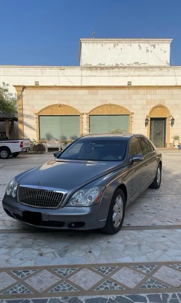مرسيدس بنز · مايباخ 2009 للبيع في جدة — ممشى 43,000 كم