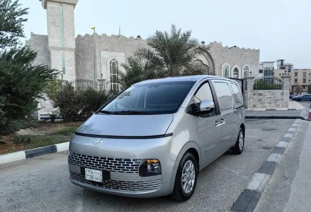 هيونداي ستيريا 2022 للبيع في الدمام — ممشى 131,000 كم