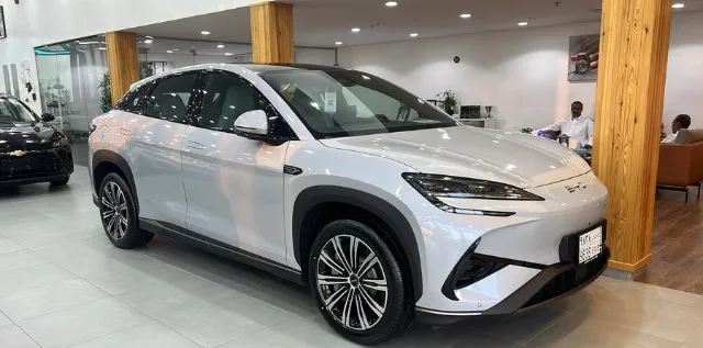 بي واي دي سيليون 7 2026 للبيع في الدمام