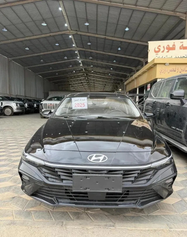 هيونداي · النترا 2025 للبيع في الرياض — ممشى 1 كم