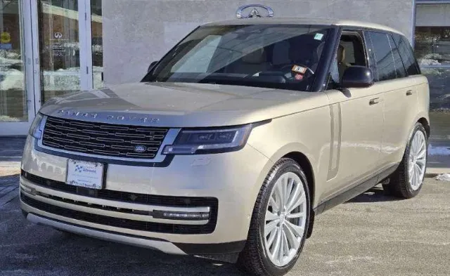رينج روفر 2024 للبيع في الرياض — ممشى 48,000 ميل
