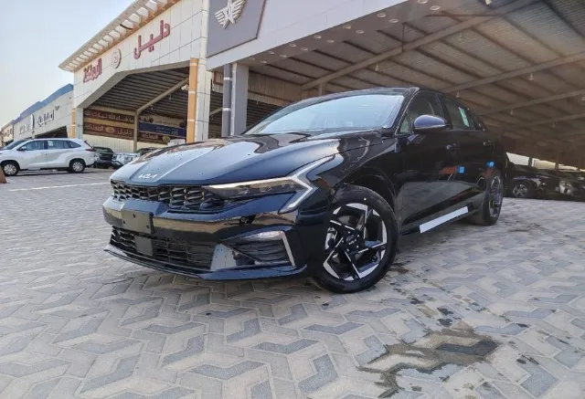 كيا · كي 5 STANDARD 2027 للبيع في الرياض