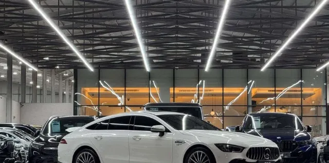 مرسيدس بنز مرسيدس ايه ام جي جي تي 2021 للبيع في الرياض — ممشى 80,000 كم