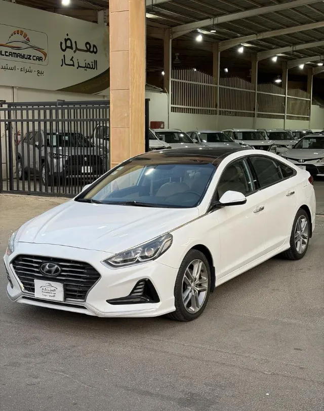 هيونداي سوناتا 2018 للبيع في بريدة — ممشى 220,000 كم