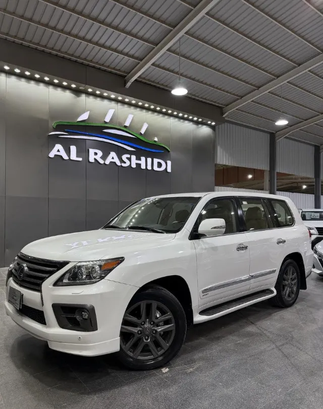 لكزس · ال اكس 570 2015 للبيع في بريدة — ممشى 253,000 كم