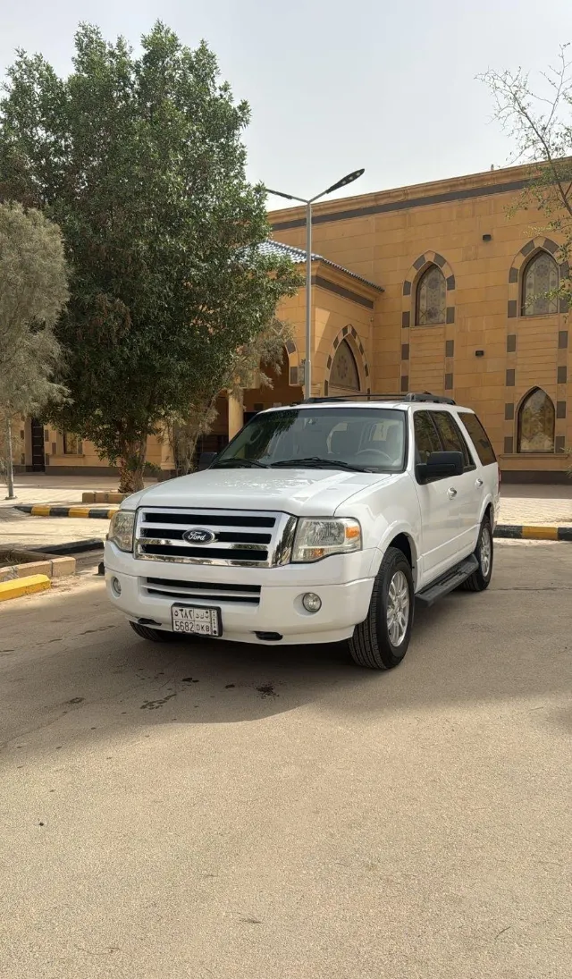 فورد · اكسبديشن 2011 للتنازل في الرياض