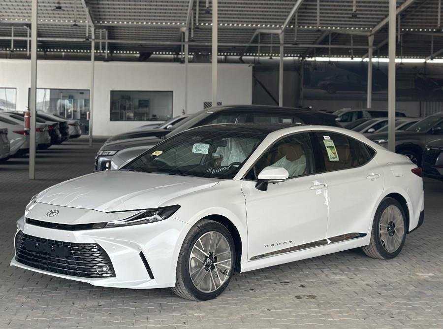 تويوتا كامرى لومير 2026 - TOYOTA CAMRY LUMIERE
