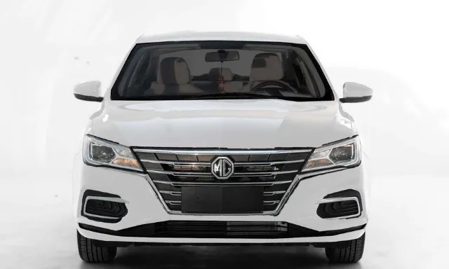 ام جي 5 STANDARD 2025 للبيع في الرياض