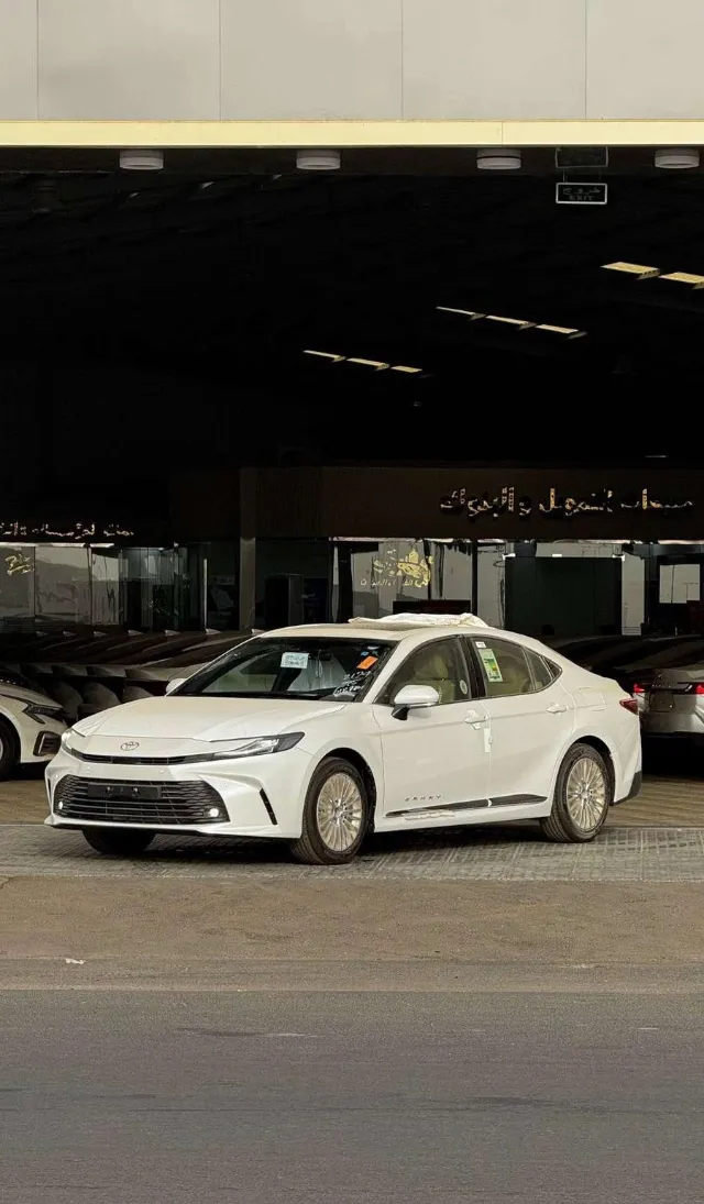 تويوتا · كامري 2026 للبيع في الرياض — ممشى 0 كم