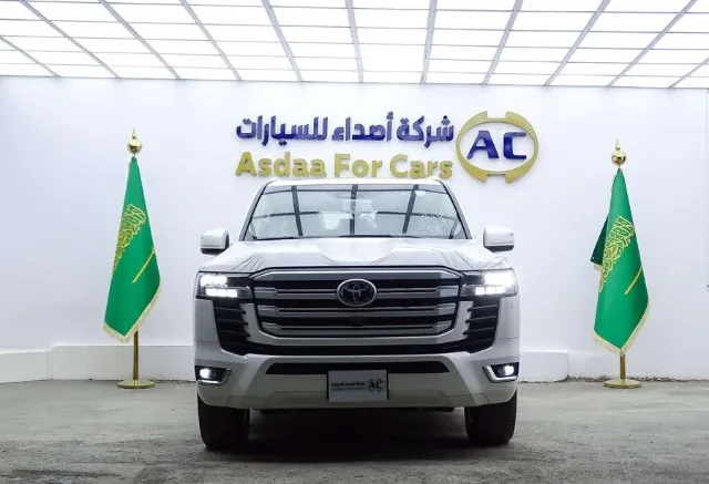 تويوتا · لاندكروزر 2026 للبيع في الرياض
