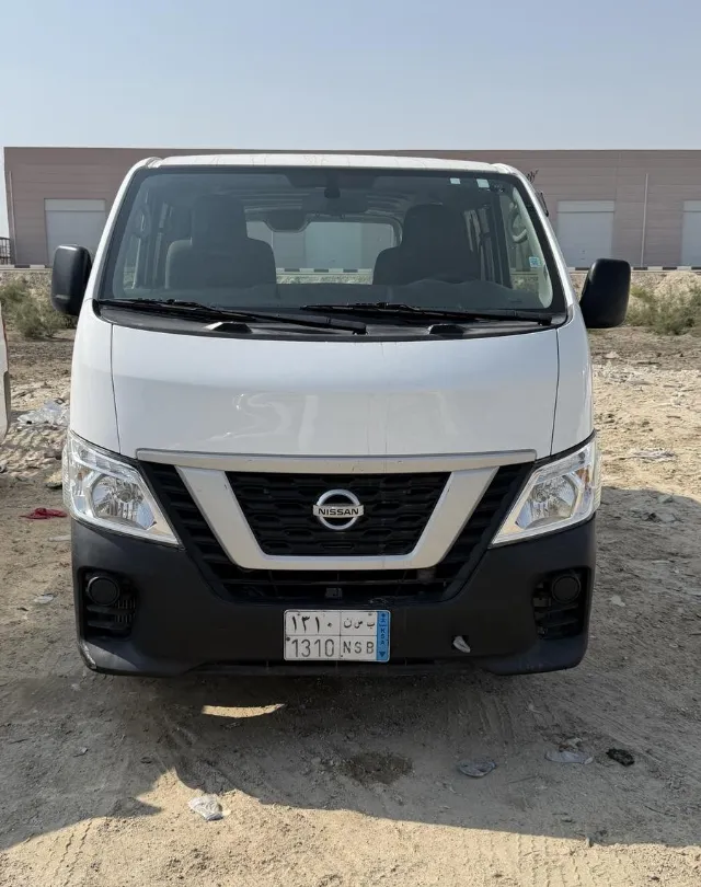 نيسان · اورفان 2013 للبيع في الرياض — ممشى 150,000 كم