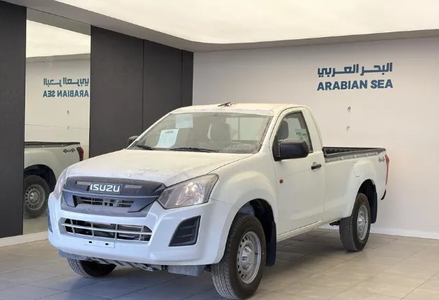 ايسوزو · دي ماكس STANDARD 2025 للبيع في بريدة — ممشى 0 كم