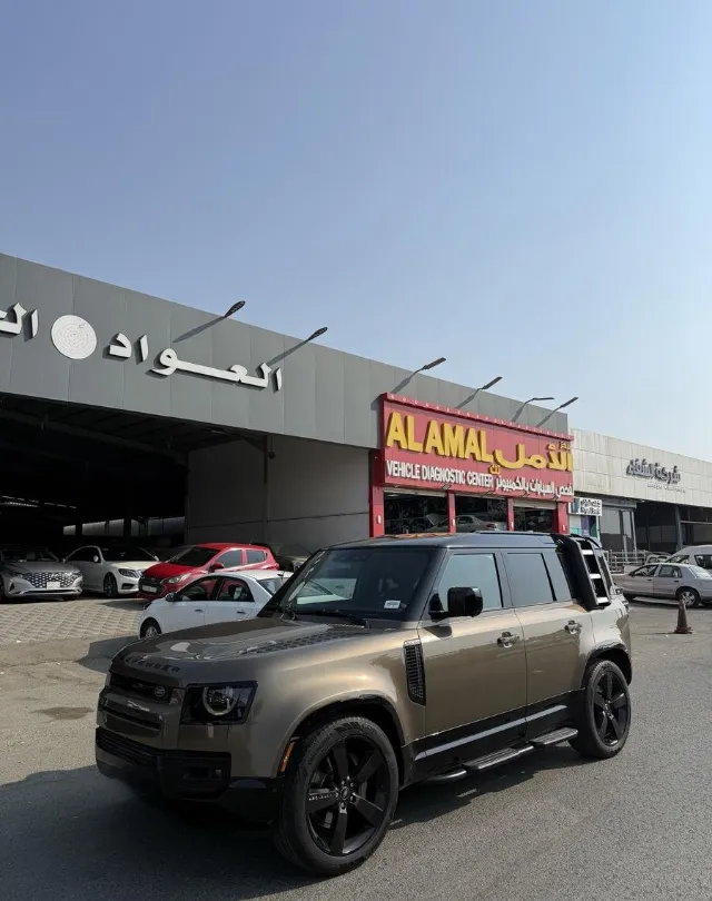 لاند روفر · ديفندر 2023 للبيع في جدة