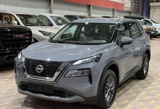 نيسان · اكس تريل STANDARD 2024 للبيع في الرياض — ممشى 49,000 كم